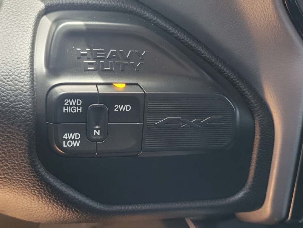 2023 RAM Ram 3500 Pickup Big Horn - Photo 13
